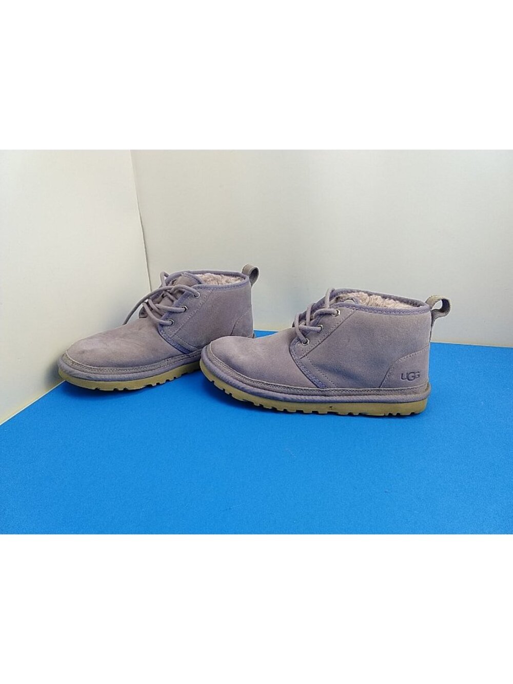 Ugg Women's Neumel Boots Purple Lavender Size 8